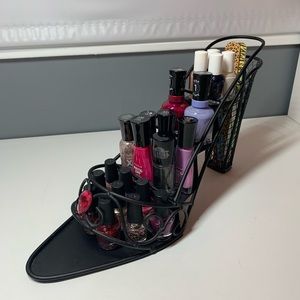 High heel-shaped beauty organizer